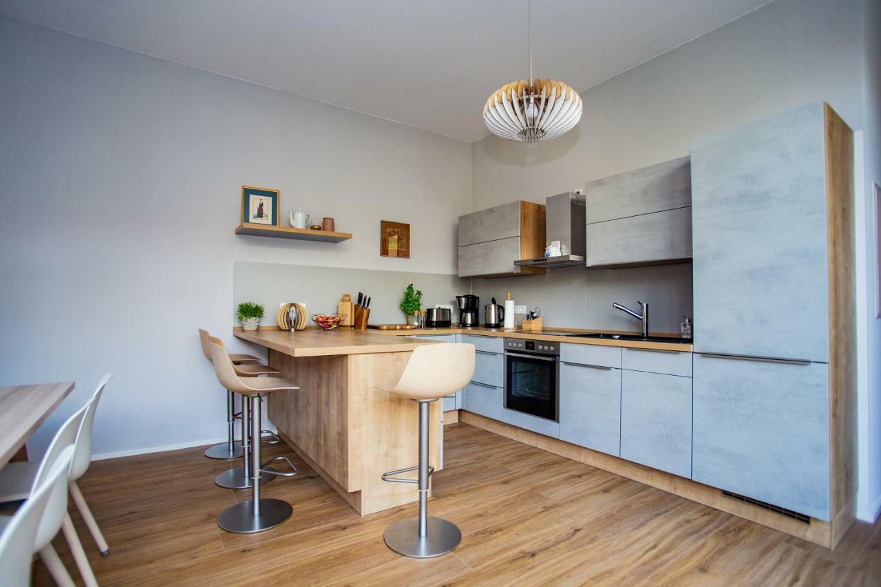 Eckhof Domizil - Grosszuegige Ferienwohnung Mit Kleinem Garten In Der Altstadt Von Gotha Dış mekan fotoğraf