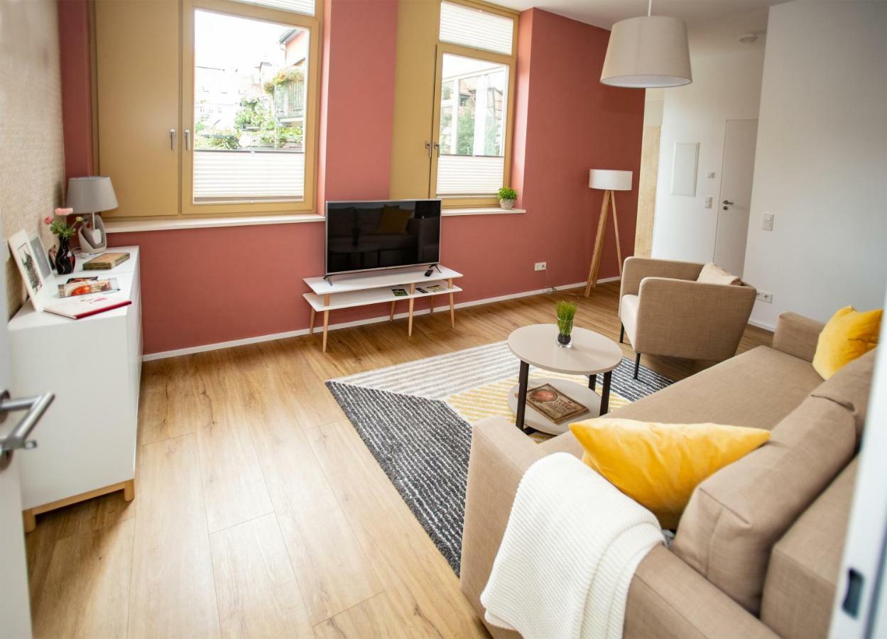 Eckhof Domizil - Grosszuegige Ferienwohnung Mit Kleinem Garten In Der Altstadt Von Gotha Dış mekan fotoğraf